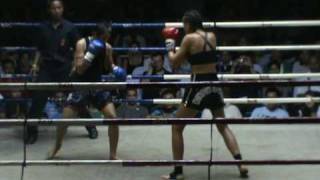 Marianna Kalergi Vs Nongkarn Greece vs Thailand muay thai girls [upl. by Liv657]