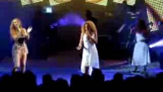 Helena Paparizou  Papeles Mojados  liveflv [upl. by Eki]