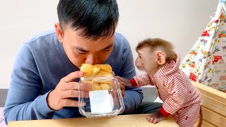 Mokey Puka likes to eat Jackfruit with Dad [upl. by Sussna]