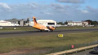 Nouméa Magenta  Atterrissage ATR42 Air Calédonie [upl. by Nekal]