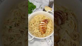 Chicken Alfredo anyone😋 chickenalfredo alfredo pasta pastarecipe chickenrecipes foodie [upl. by Eellah]