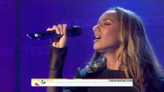 Leona Lewis  I See You  Live [upl. by Pallaten595]