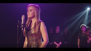 Symphony le Zara Larsson Clean Bandit as Gaeilge [upl. by Adnahs]