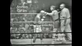 Carlos Monzon vs Bennie Briscoe  WBC Middleweight Title 1972 [upl. by Charis]