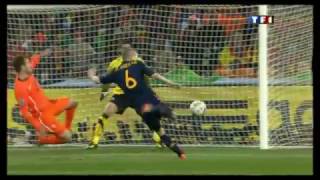 BUT de Iniesta face au Pays Bas CDM 2010 [upl. by Jaret]