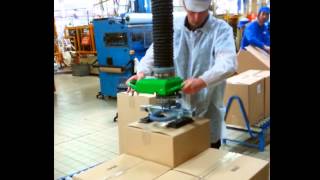 Manutention de cartons  Palettisation [upl. by Isayg]