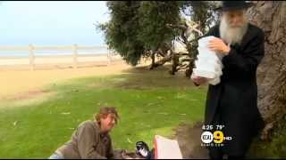 Chabad Rabbi Offers Food Hope For Homeless In Santa Monica [upl. by Saunder]