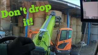 161222 CLAAS 738 T Torion On with the pallet forks part two [upl. by Eserehc]