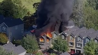 Cessna plane crashes into neighborhood in Oregon [upl. by Sillek]