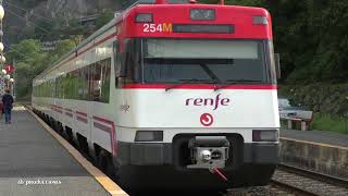 TRENES RENFE EN SEPTIEMBRE DE 2017 SONIDO DIRECTO UHD 4K [upl. by Jorge]