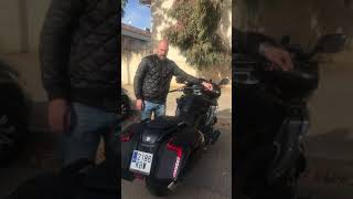 Prueba de vibraciones de BMW K1600 Bagger la moneda [upl. by Nosretep414]