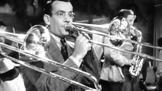 Glenn Miller  Chattanooga Choo Choo  Sun Valley Serenade 1941  LIVE HQ [upl. by Letnahc10]