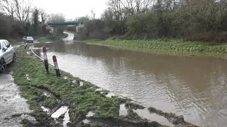 Flooding in Rutland drivers try to get through [upl. by Vullo]