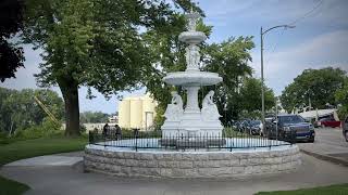 St Joseph and Benton Harbor Michigan Mason Jar Cafe and Silver Beach [upl. by Yrrat72]