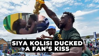 Woman attempts to kiss Siya Kolisi during Trophy Tour  NEWS IN A MINUTE [upl. by Yretsym]