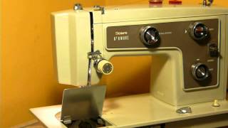 NIFTYTHRIFTYGIRL Nice vintage model 1422 Kenmore sewing machine [upl. by Mayyahk]