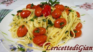 Pasta con pomodori datterini freschi  Ricetta facile e veloce [upl. by Htyderem]