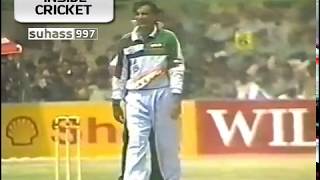 Full match Rajesh Chouhan Six wins the match  India vs Pakistan 1997 2nd ODI Karachi [upl. by Soulier]