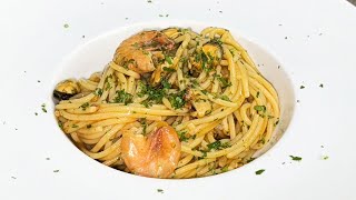 SPAGHETTI AI FRUTTI DI MARE CON MISTO PESCE SURGELATO  SI FANNO IN 15 MINUTI FACILI ED ECONOMICI [upl. by Ashli]