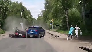 Best of Russian Driving Fails 2019 [upl. by Willow325]