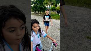 Dame mi bicicleta 😱 shorts video viralvideo [upl. by Winnick816]