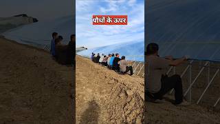 फसलों के ऊपर थैली क्यों लगाते है  plastic mulching in agriculture [upl. by Germana]