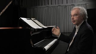 Bartók For Children No 31 rev version 1943  Introduction by András Schiff [upl. by Derry]