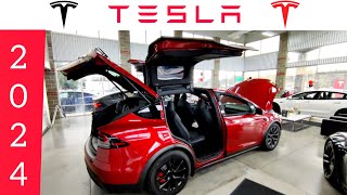 2024 Tesla Model X PLAID REVIEW quotThe WORLDS FASTEST SUVquot [upl. by Assertal]