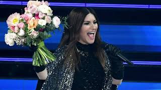 Laura Pausini  Scatola Live a Sanremo 2022 [upl. by Cohligan]