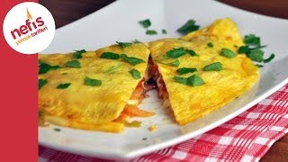 Pastırmalı Omlet Tarifi  Nefis Yemek Tarifleri [upl. by Eilrebmik241]