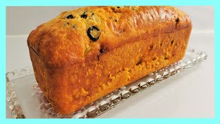 Cake au chorizo et aux olives  Chorizo and olive cake [upl. by Yellas41]