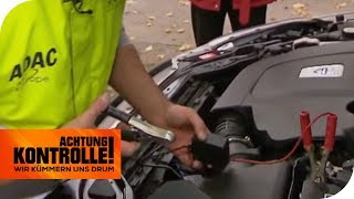 Autobatterie LEER nach Inspektion Kann der ADAC helfen  Achtung Kontrolle  kabel eins [upl. by Anrym]