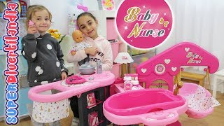 Casita de los Bebés de Baby Nurse Andrea e Irene en SUPERDivertilandia [upl. by Nagle888]