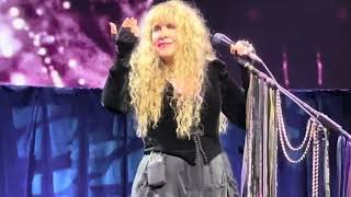 Stevie Nicks  Landslide  New York City [upl. by Mila]