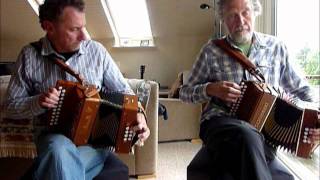 Two 32 Hornpipes  The Red Lion amp The Oldham Rowling [upl. by Learrsi538]