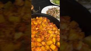 ABARTMIYORUM BİR DEFA BU YEMEĞİ YİYEN BİR DAHA YEMEK İSTIYOR TAVUK TEPSİ KEBAP ✅️🥘 [upl. by Asselem345]