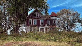 Stunning Totally Packed Abandoned Shady Grove Mansion Left Forgotten For Decades [upl. by Lambrecht830]