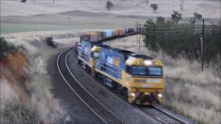 6NY3 passing through Jindalee [upl. by Crifasi]