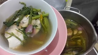 SIMPLE MENU  MILKFISH WITH TAMARIND SOUP 🍲 🐟 🐠 reyzapanta sinigangnaisda [upl. by Zolner]