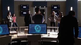 The flash 2x23 team flash put barry in a meta human prison cell [upl. by Chrysa]