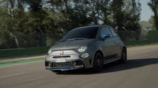 Abarth F595 2021  la citadine sportive en vidéo [upl. by Khanna]