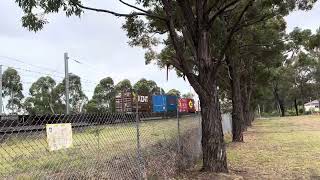 NR52  NR30  6BA6 passing Carramar  Fraser Road  41123 [upl. by Euqinemod130]