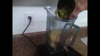 How to make Grapefruit Juice in the Vitamix [upl. by Skippie993]