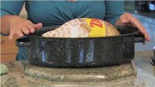 Cooking amp Kitchen Tips  How to Use a Turkey Roasting Pan [upl. by Llyrrad]