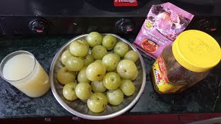 Amla Juice 🥤 amla hair ke liye skin ke liye aur bhi kai benefit hai amla mein [upl. by Tamas]