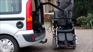 Rolstoelauto Scootmobiel opbergen Lift WTrunk WL [upl. by Airamana]