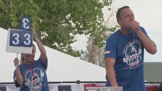 Joey Chestnut takes on Kobayashi in Labor Day contest [upl. by Pathe541]