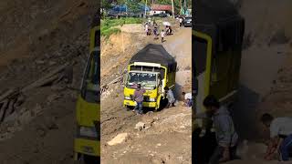 TRUCK CANTER DI BATU JOMB4 shortsviral [upl. by Odnaloy551]