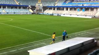 Lotta Schelin kastar upp skor på Gamla Ullevi [upl. by Alamac]