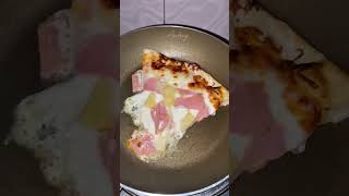 Tips how to reheat the pizza pizza pizzalover pizzatime turorial technique shortvideo shorts [upl. by Held720]